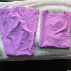 FIGS Men’s Scrub XL Top + L Pants